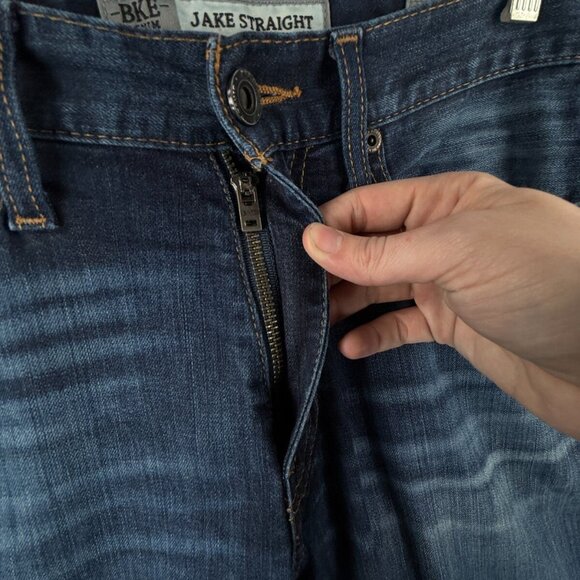 BKE Buckle Jake Straight Denim Jeans Size 31XL Stretch Urban Dark Wash ACT 32x32 - Picture 9 of 16